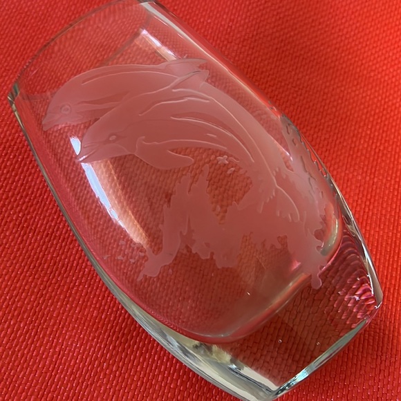 Dolphin Kyoto Crystal Vase - Picture 10 of 12